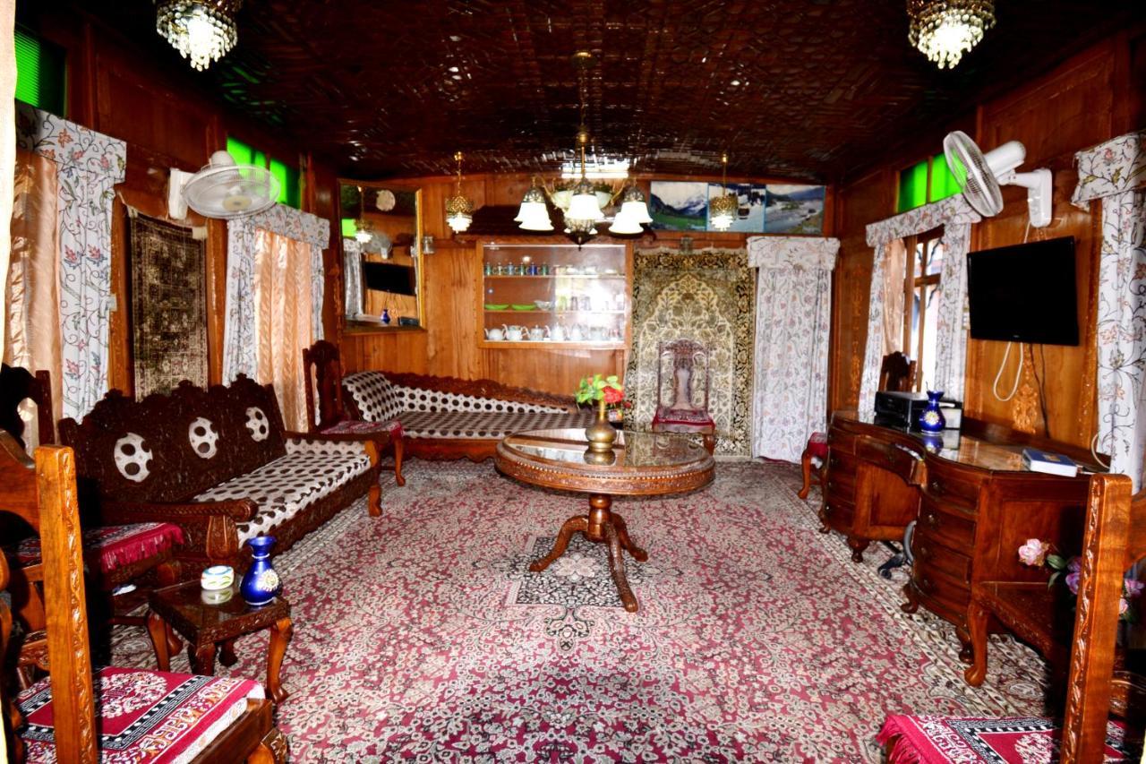 Heritage Shreen Houseboat Srīnagar Exterior foto